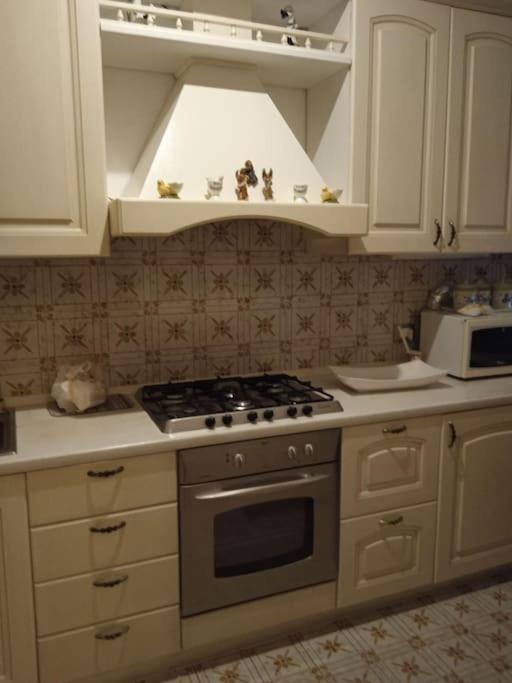 Appartement La Casa Dei Sapori 8 Letti 3 Came 1 Cucina à Mirandola Extérieur photo