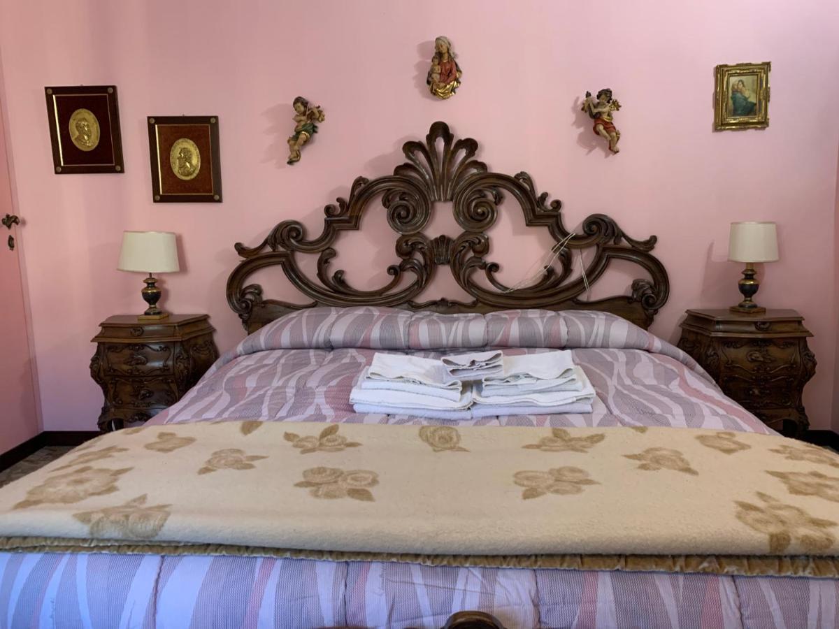 Appartement La Casa Dei Sapori 8 Letti 3 Came 1 Cucina à Mirandola Extérieur photo